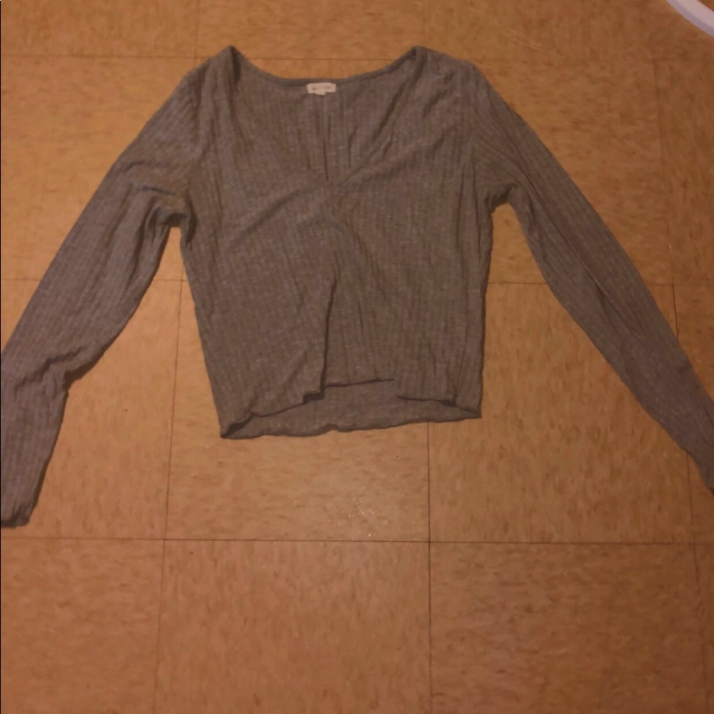 cropped shirt